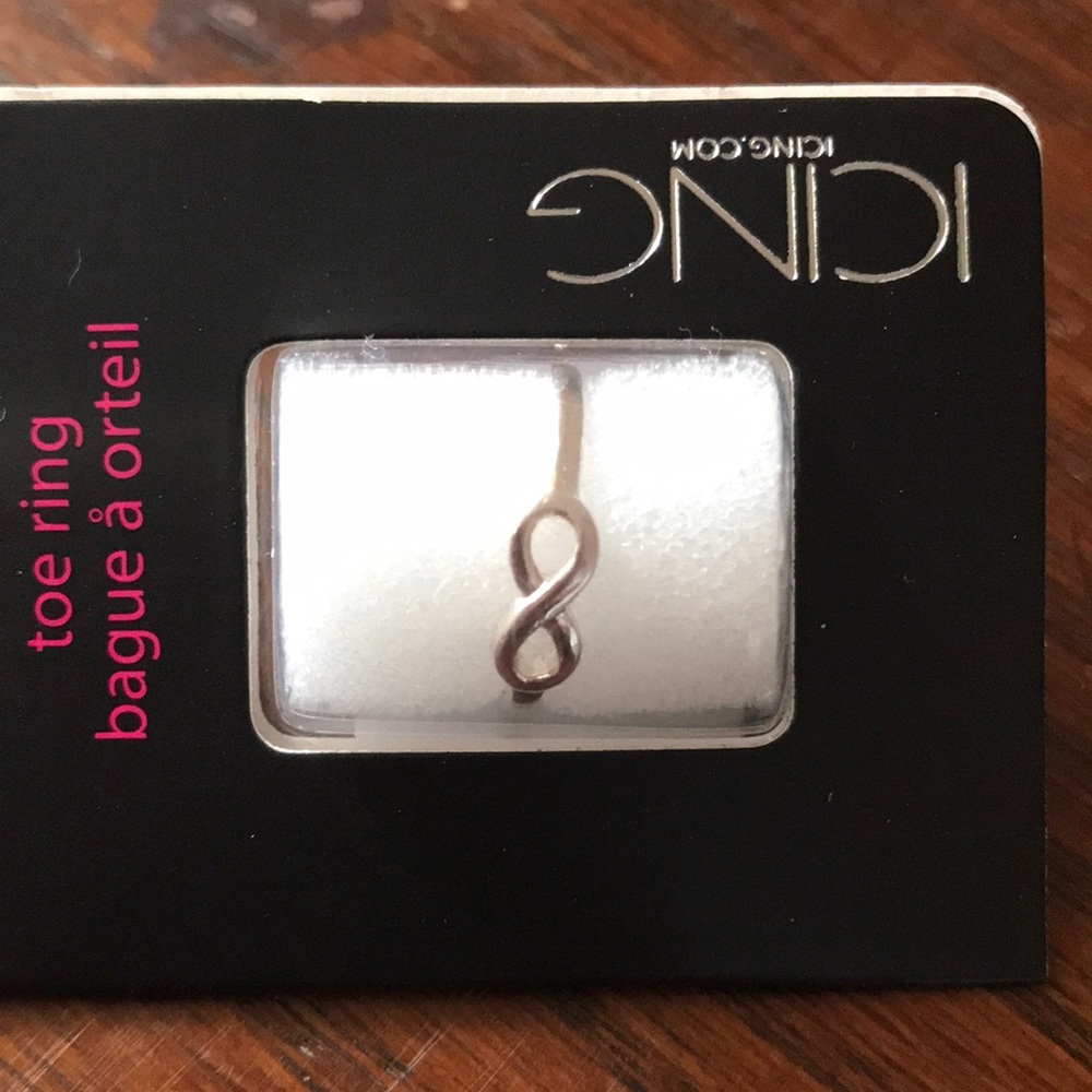 New infinity toe ring silver